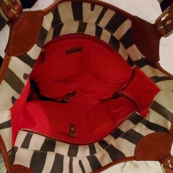 Dooney and Bourke Zebra bag - Picture 3 of 4